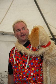 Noodles the Dog and Stu-Di-Doo